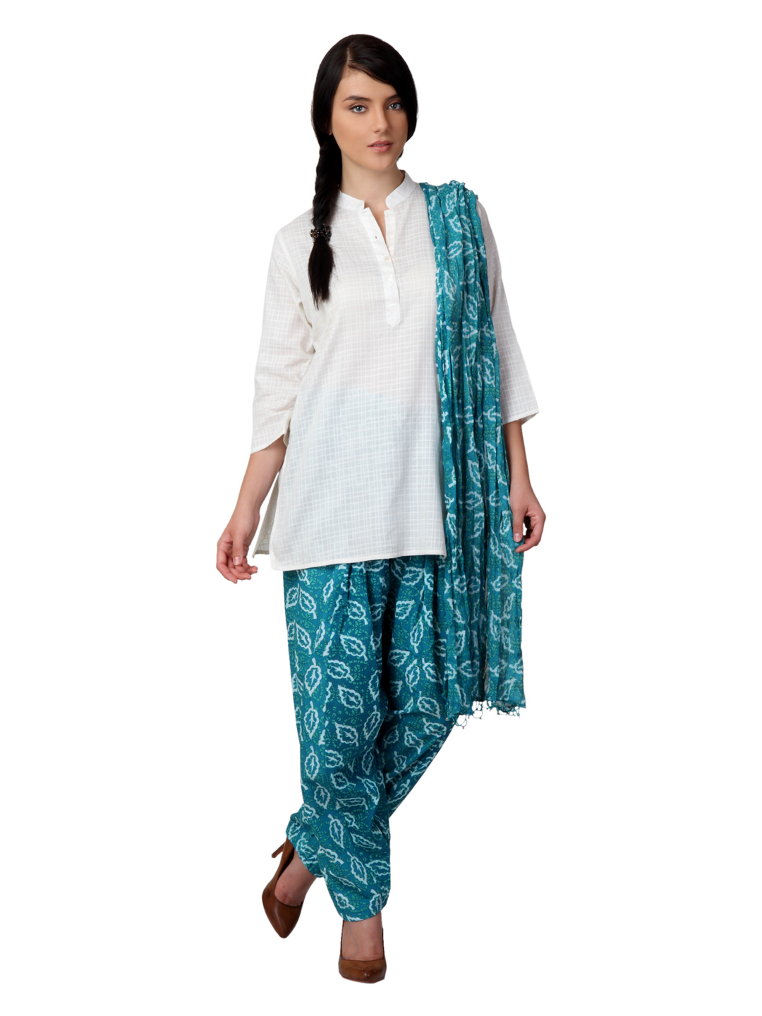 Vishudh Women Turquoise Blue Salwar and Dupatta